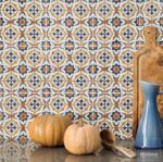 Carrelage peint main DOREMAIL - motif MAYA AUTOMNE - carreau méditerranéen