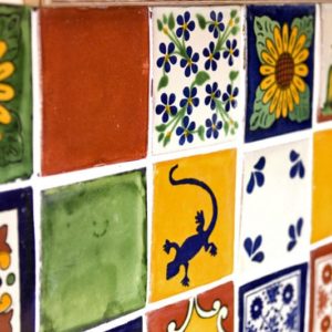 Carrelage mexicain Colibri Azulejos - réalisation crédence Cuisine