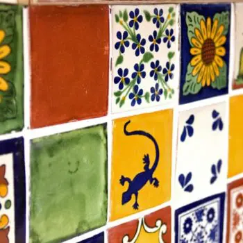 Carrelage mexicain Colibri Azulejos unis et motifs - réalisation crédence Cuisine