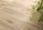 Sol en carrelage imitation parquet bois Paul NORWAY couleur HONEY - Carrelage italien haut de gamme