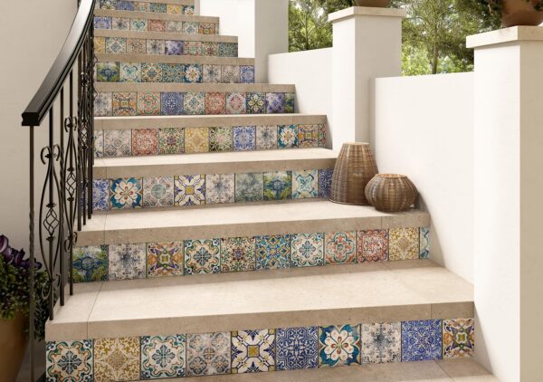 Décor d'escaliers carrelage mexicain patchwork ITT Veracuz
