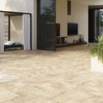 Carrelage travertin Century AURUM - couleur sol extérieur Ebur 50x50cm naturel+grip, Ebur 25x25cm grip extérieur antidérapant + Artis Wall 12.3x25cm