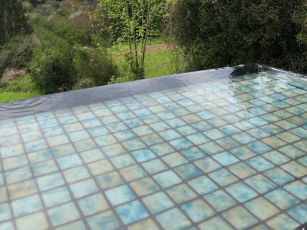 Mosaïque effet piscine Pierre de Bali - Reviglass PARADISE STONES AGUAMARINA