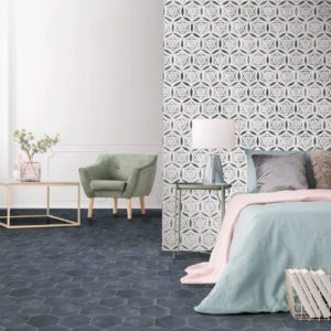 Carreau de ciment hexagonal bleu et motifs Nanda Capri - CHIAZZA MARINO - SASSANI