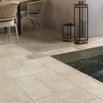 Carrelage extérieur antidérapant pierre Monocibec Pietra Castello - coloris travertin BURGOS