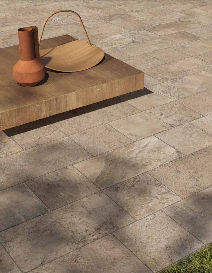 Carrelage extérieur antidérapant pierre Monocibec Pietra Castello - coloris travertin FENIS