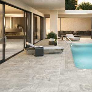 Carrelage pierre de Bali pour piscine, intérieur et extérieur - GEOLOGY de Century Ceramica - couleur MINERAL
