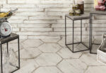 Sol en carrelage hexagonal effet bois blanc Natucer RETRO