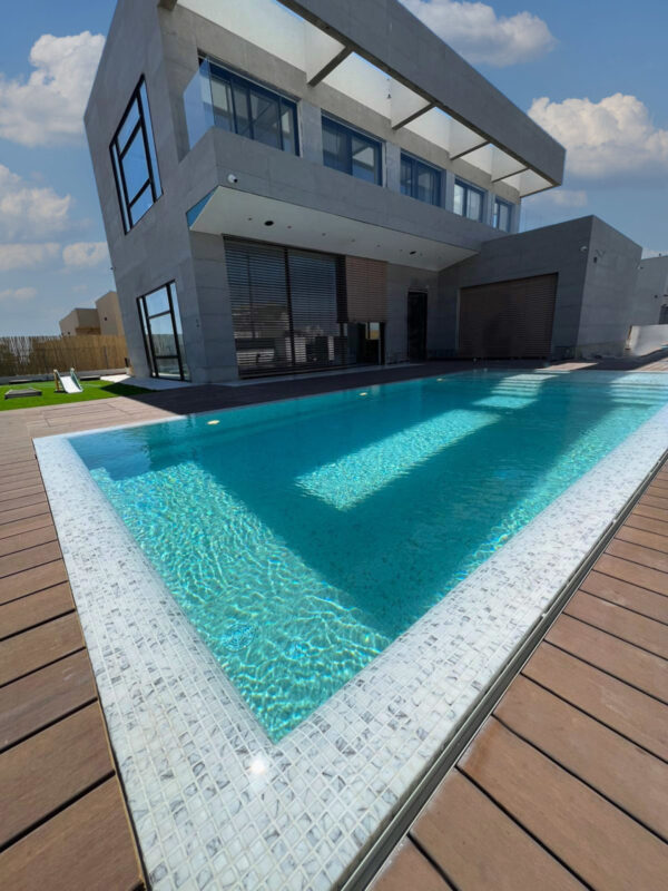 Mosaïque verre salle de bain et piscine Reviglass KARMA CALACATTA