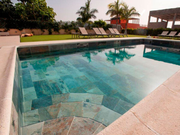 Carrelage pierre de Bali pour piscine / terrasse / intérieur New Tiles - BALI NT010