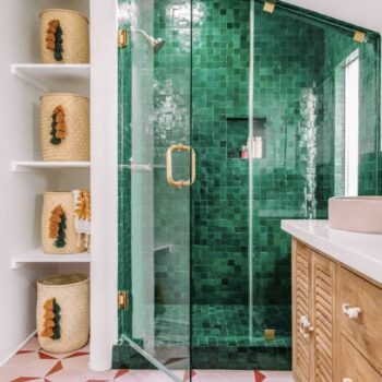 Zellige marocain traditionnel Diffusion Céramique - douche carreaux verts
